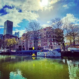 Botel Houseboat Rotterdam