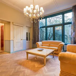 Apartment The Royal Ii - R.q.c. Den Haag
